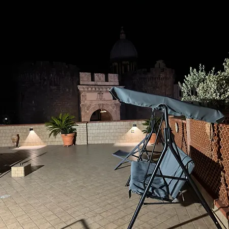 Terrazza Capuana Lejlighed