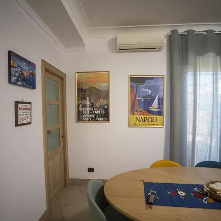 Terrazza Capuana نابولي